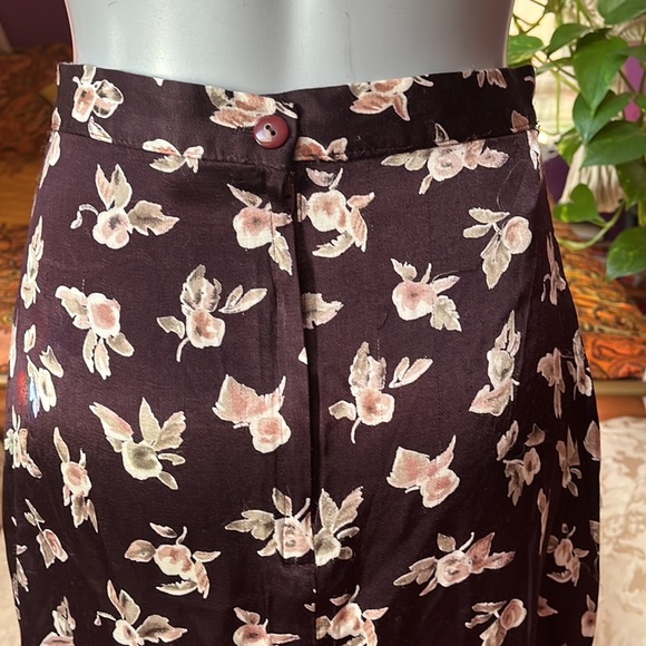 Vintage 60s / 70s Floral High Waist Silky Satin Maxi Skirt - Picture 5 of 6